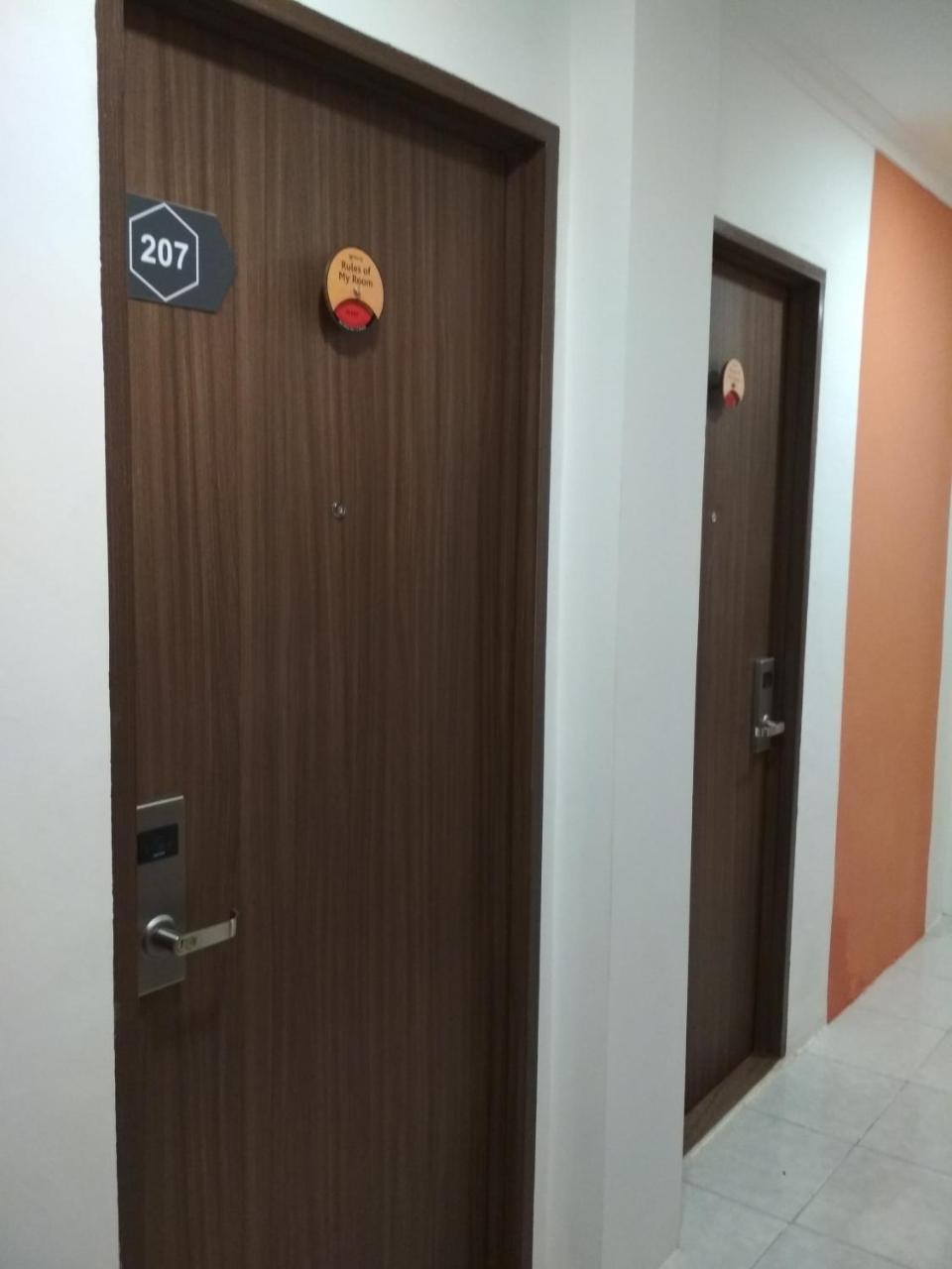 Djo Front One Inn Bengkulu Zewnętrze zdjęcie