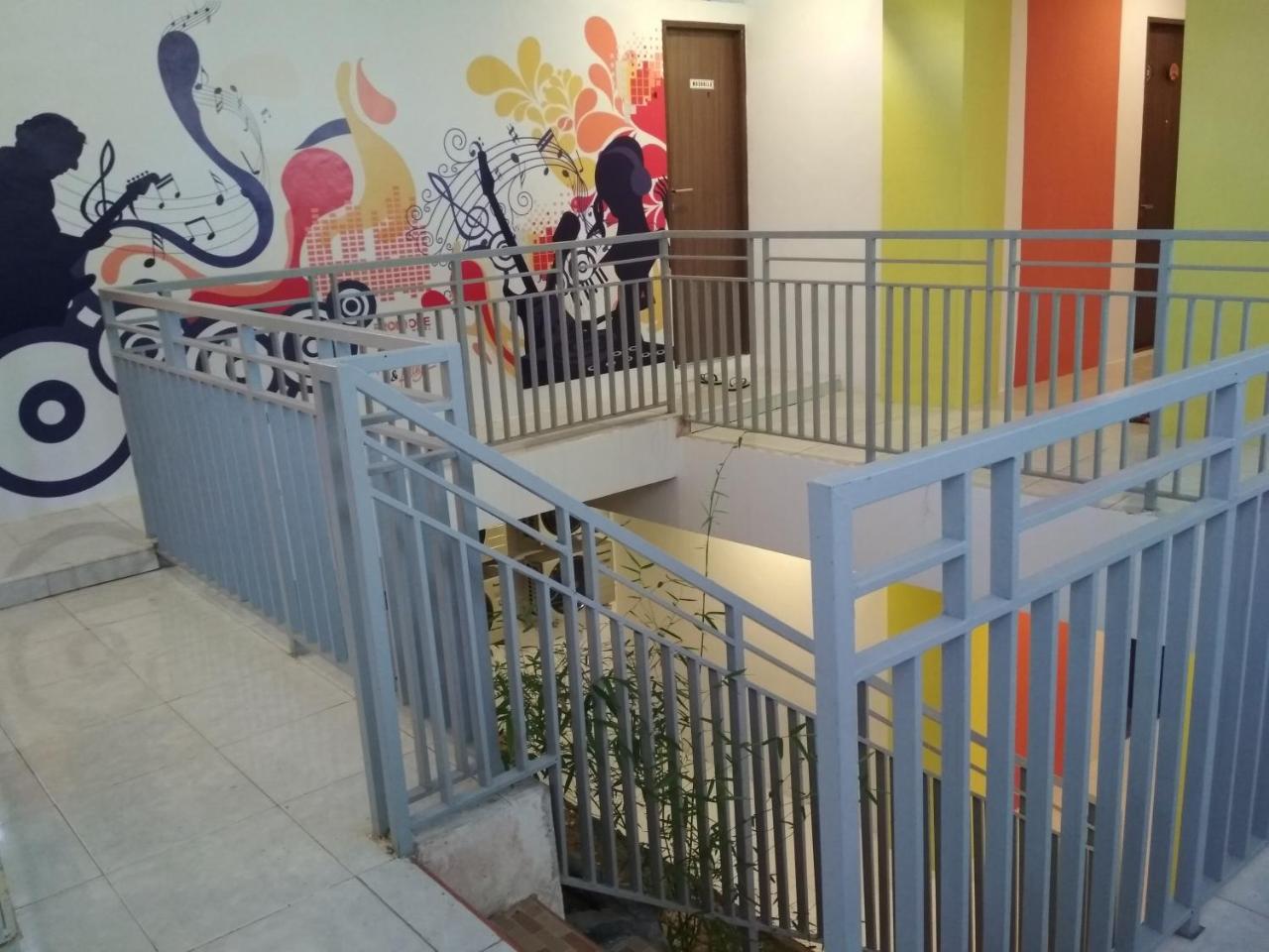 Djo Front One Inn Bengkulu Zewnętrze zdjęcie